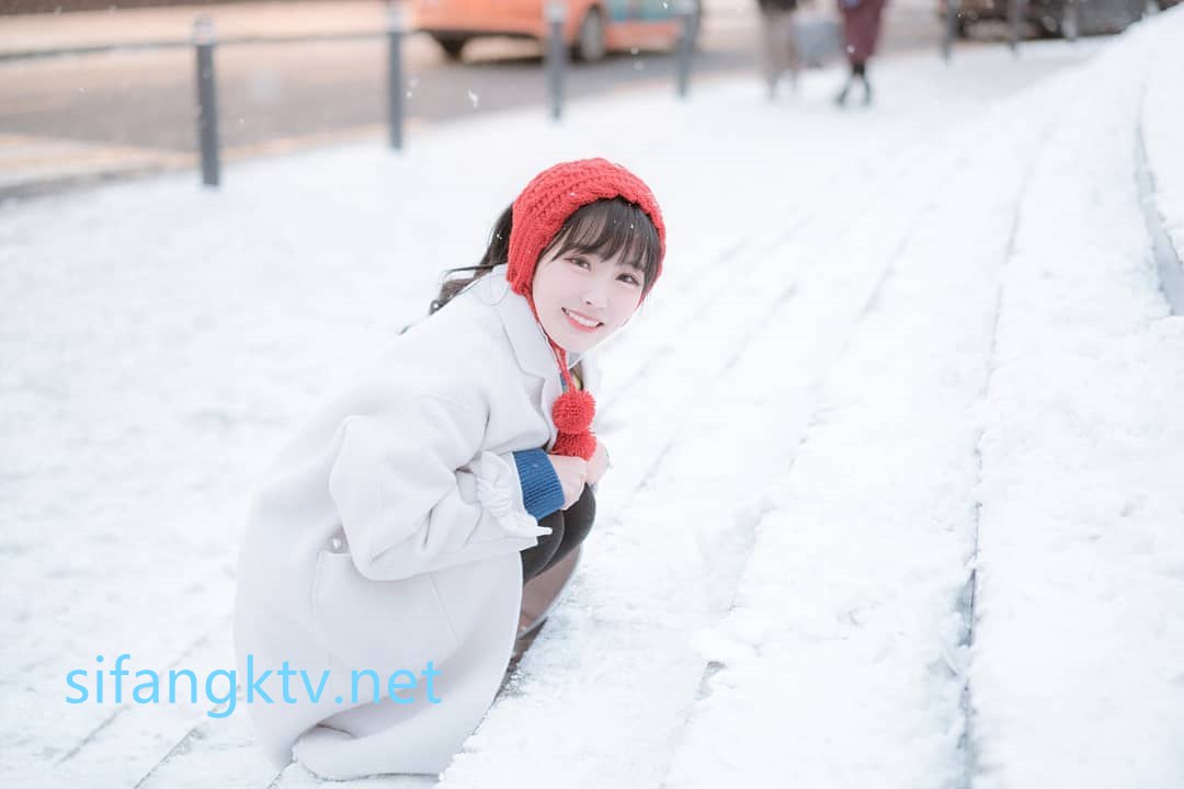 【2023-03-07】 want to step back and play. 💧.m4v